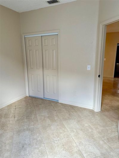 Image No.35-5 Bed House for sale