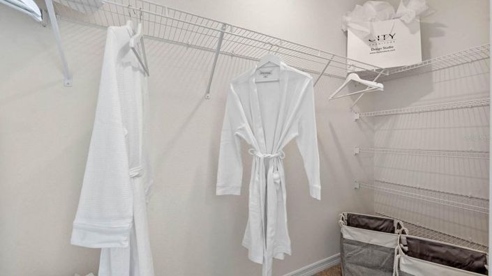 Image No.26-3 Bed Townhouse for sale