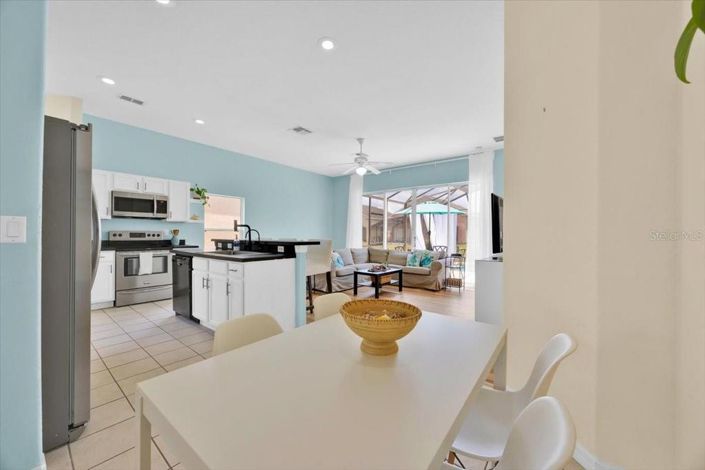 Image No.11-5 Bed House for sale