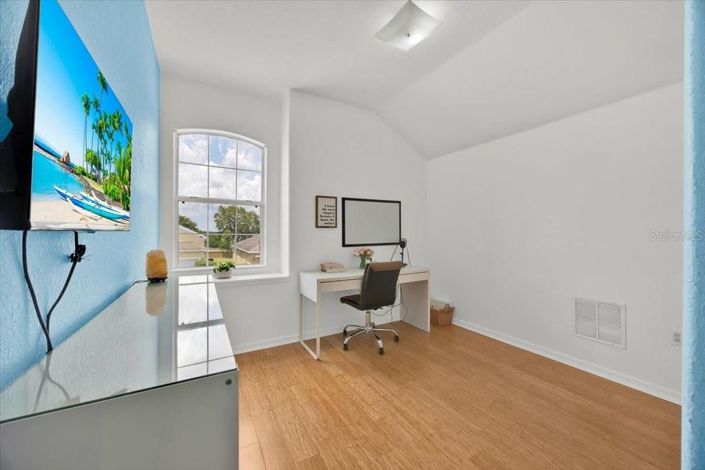 Image No.22-5 Bed House for sale