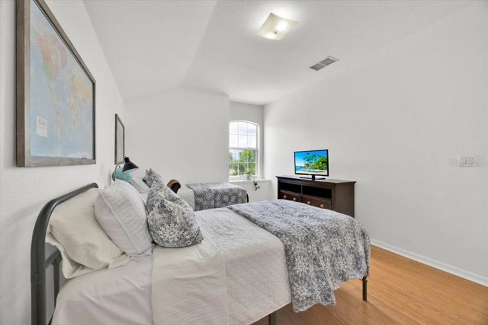 Image No.23-5 Bed House for sale