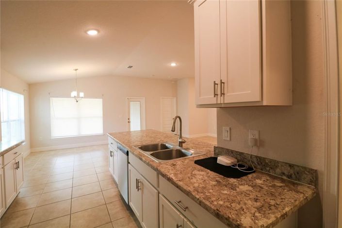 Image No.13-3 Bed House for sale