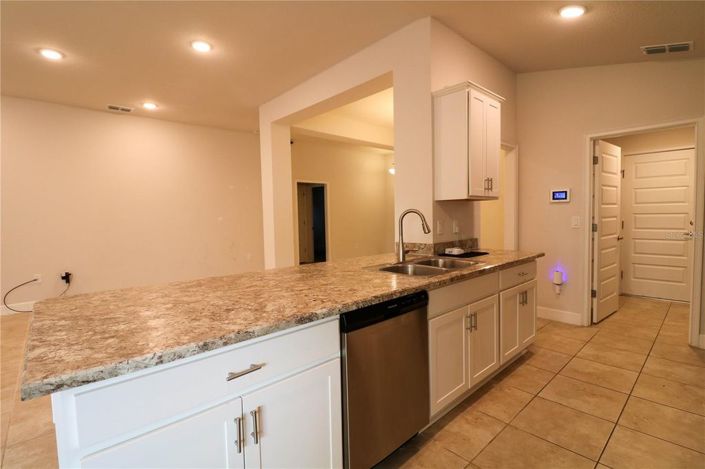 Image No.9-3 Bed House for sale