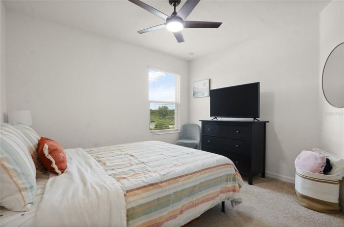 Image No.25-3 Bed Townhouse for sale