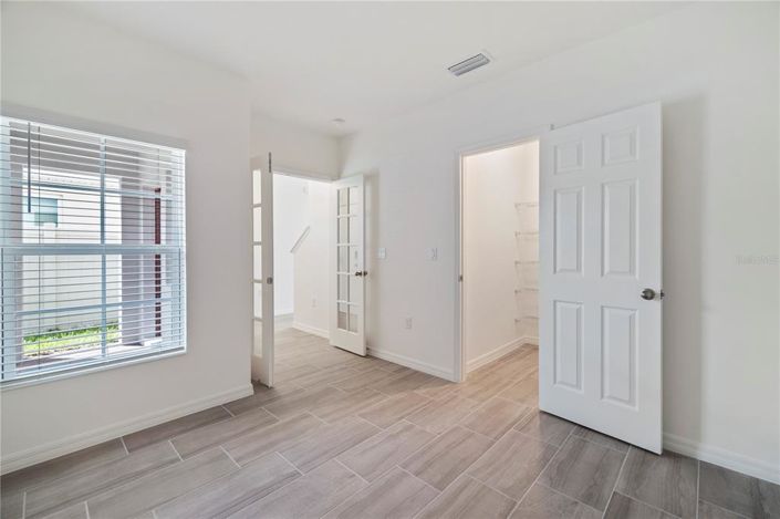 Image No.5-Propriété de 4 chambres à vendre à Davenport