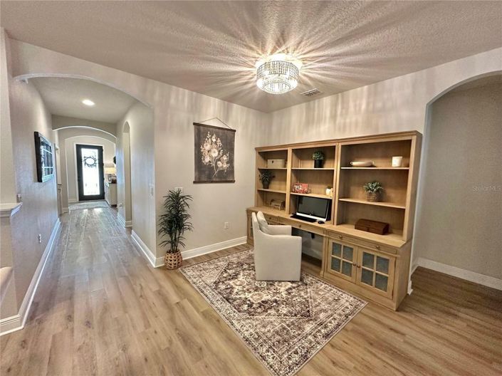 Image No.11-4 Bed House for sale