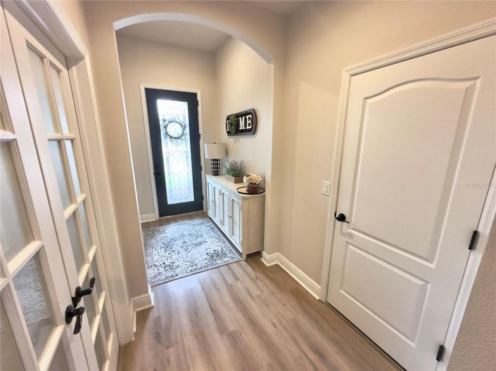 Image No.26-4 Bed House for sale