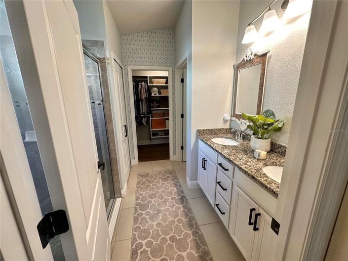 Image No.14-4 Bed House for sale