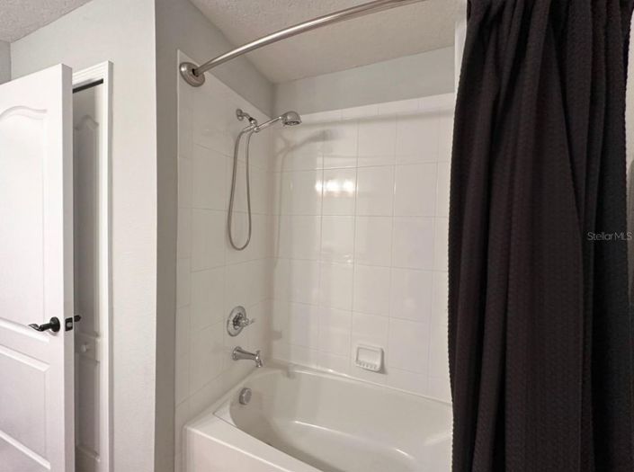 Image No.21-4 Bed House for sale