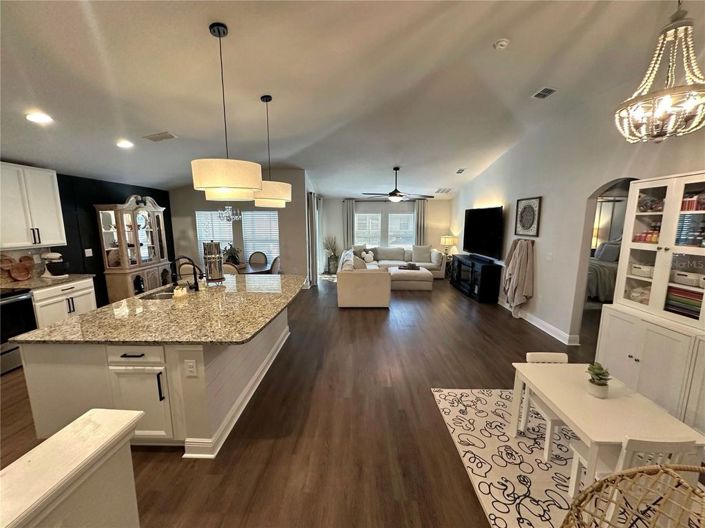 Image No.4-4 Bed House for sale