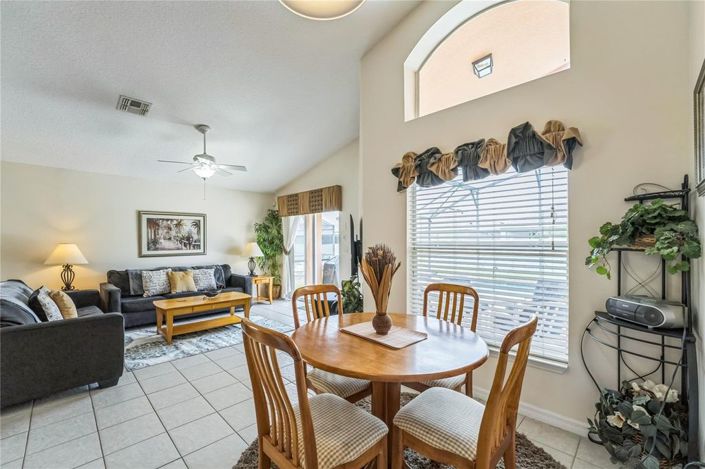 Image No.13-4 Bed House for sale