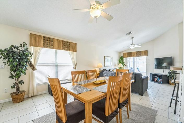 Image No.14-4 Bed House for sale