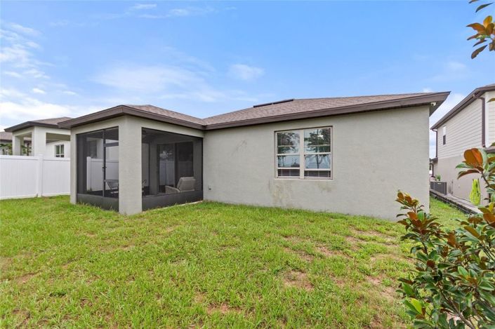 Image No.7-4 Bed House for sale