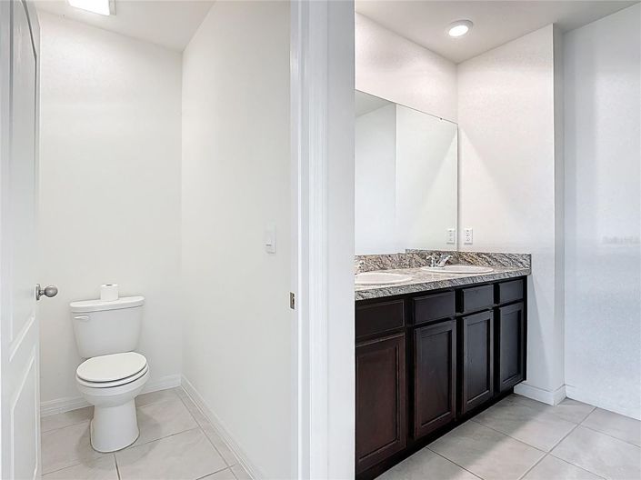 Image No.13-5 Bed House for sale