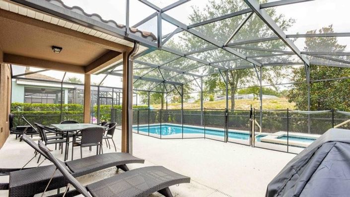 Image No.38-6 Bed House for sale