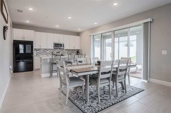 Image No.14-4 Bed House for sale