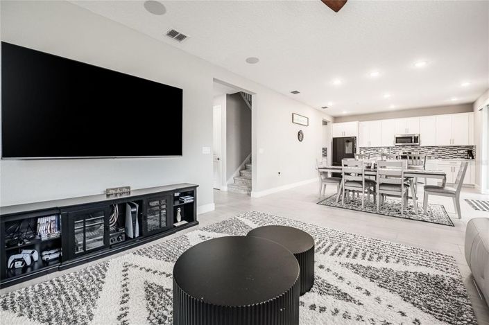 Image No.18-4 Bed House for sale