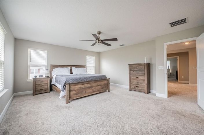 Image No.24-4 Bed House for sale