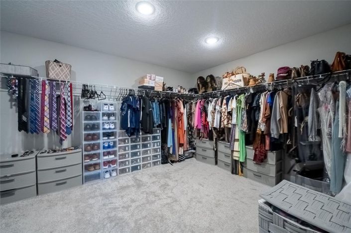 Image No.30-4 Bed House for sale