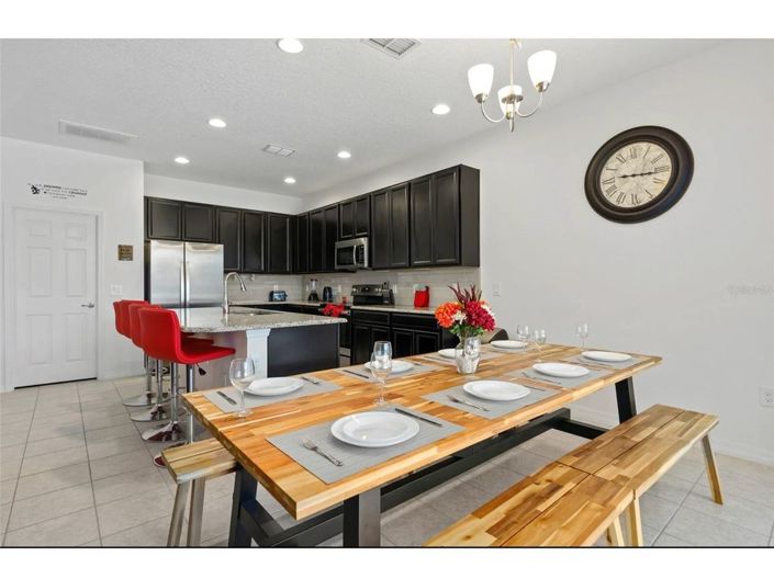 Image No.21-6 Bed House for sale