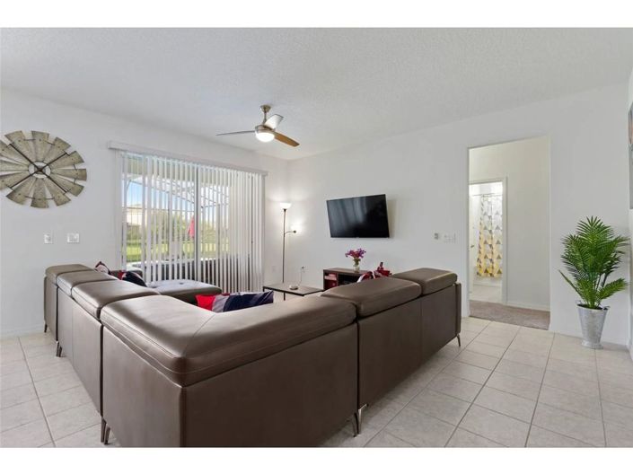 Image No.23-6 Bed House for sale