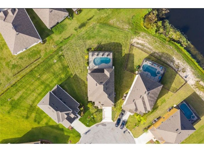 Image No.4-6 Bed House for sale