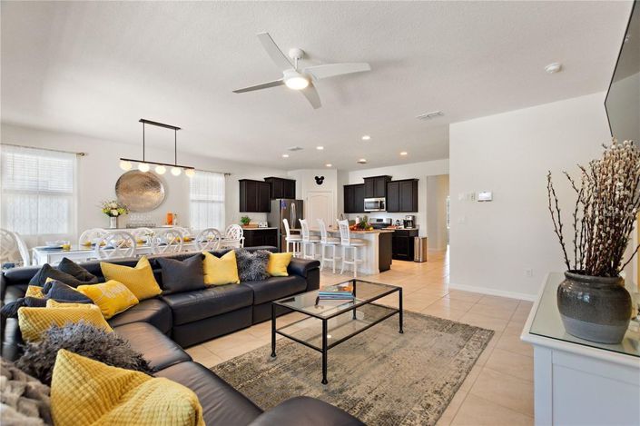 Image No.15-7 Bed House for sale