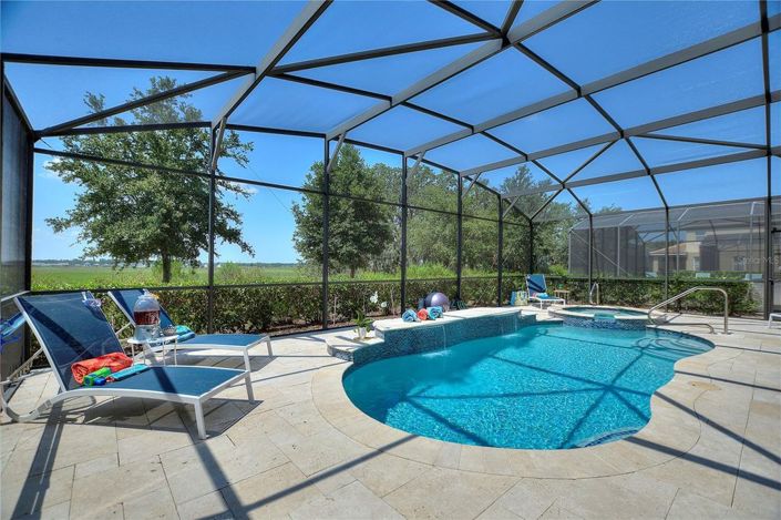 Image No.24-7 Bed House for sale