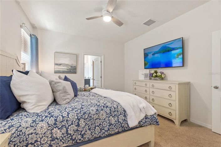 Image No.32-7 Bed House for sale