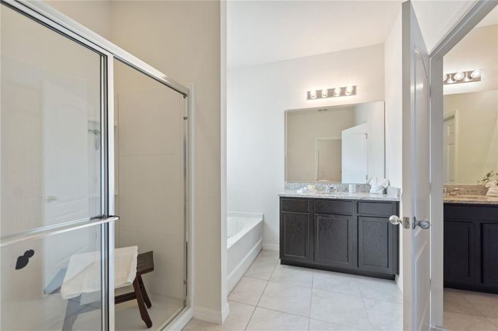 Image No.35-7 Bed House for sale