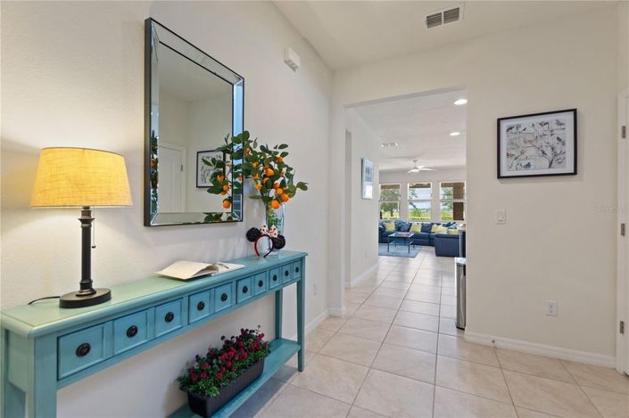 Image No.5-7 Bed House for sale