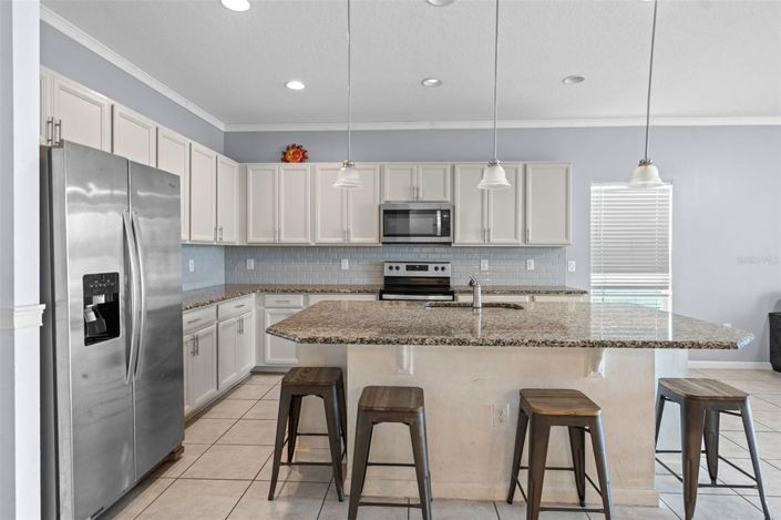 Image No.10-4 Bed House for sale