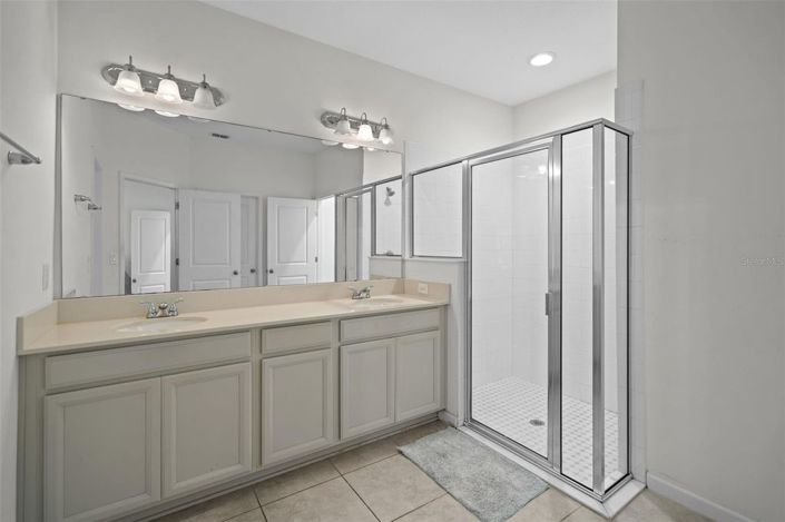 Image No.29-4 Bed House for sale