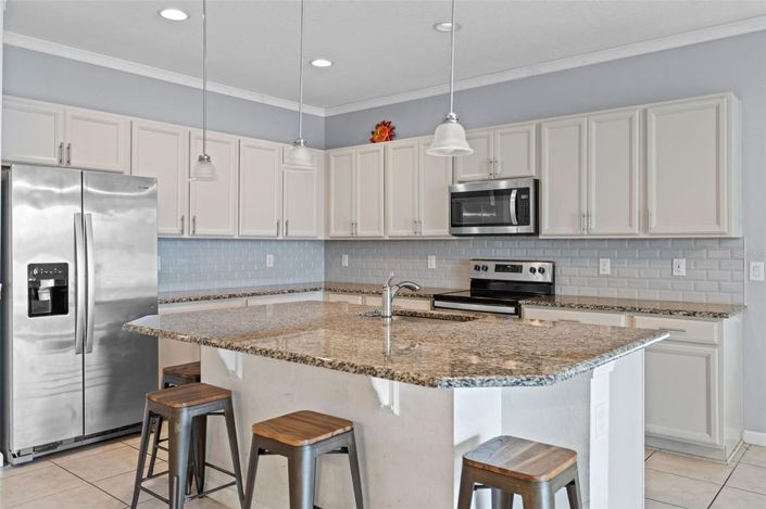 Image No.9-4 Bed House for sale