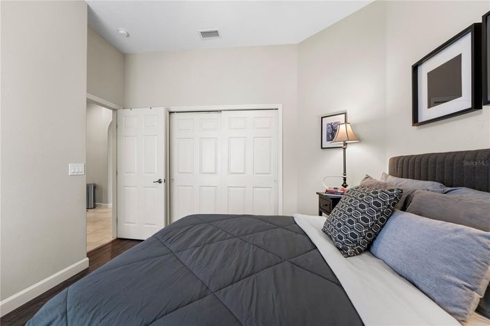 Image No.37-6 Bed House for sale