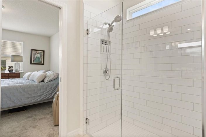 Image No.21-4 Bed House for sale