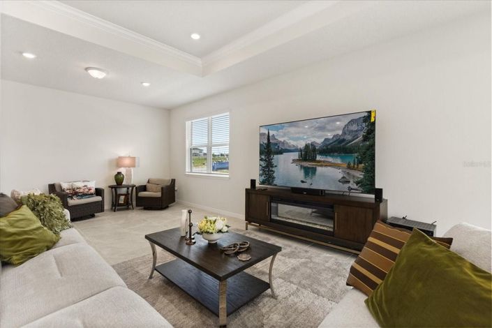 Image No.6-4 Bed House for sale