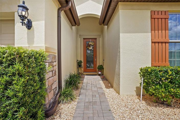 Image No.6-3 Bed House for sale