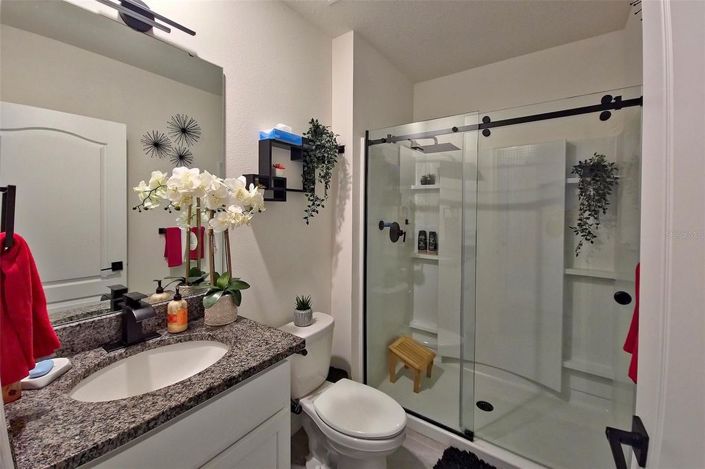 Image No.15-5 Bed House for sale