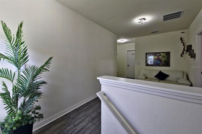 Image No.19-5 Bed House for sale