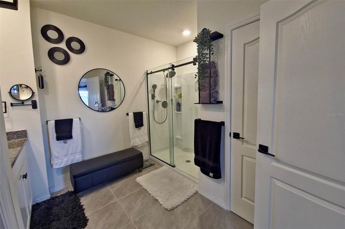 Image No.35-5 Bed House for sale