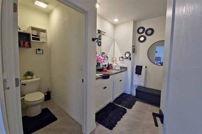 Image No.36-5 Bed House for sale