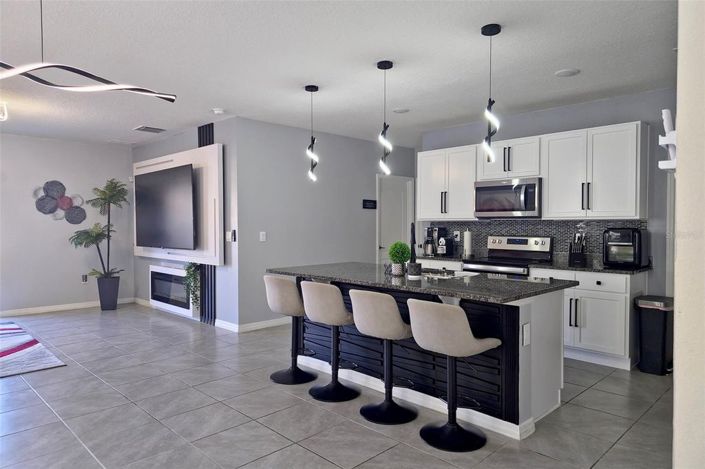 Image No.5-5 Bed House for sale