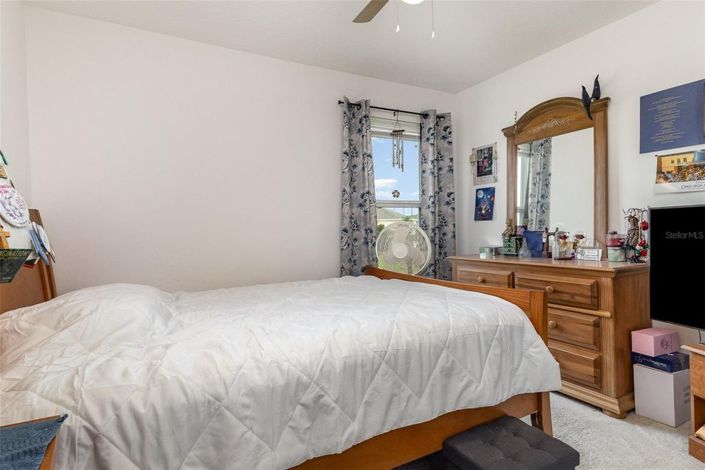 Image No.13-3 Bed Townhouse for sale