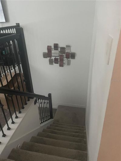 Image No.9-5 Bed House for sale