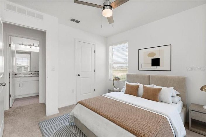 Image No.20-3 Bed Townhouse for sale