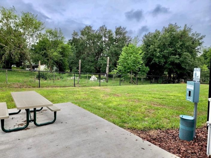 Image No.30-3 Bed Townhouse for sale