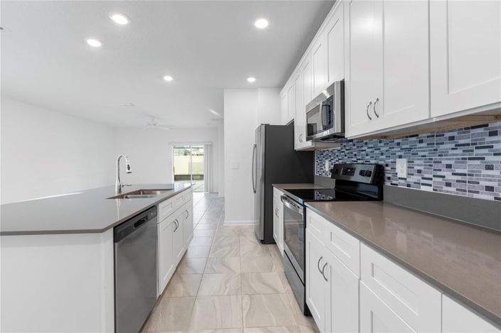 Image No.11-5 Bed House for sale