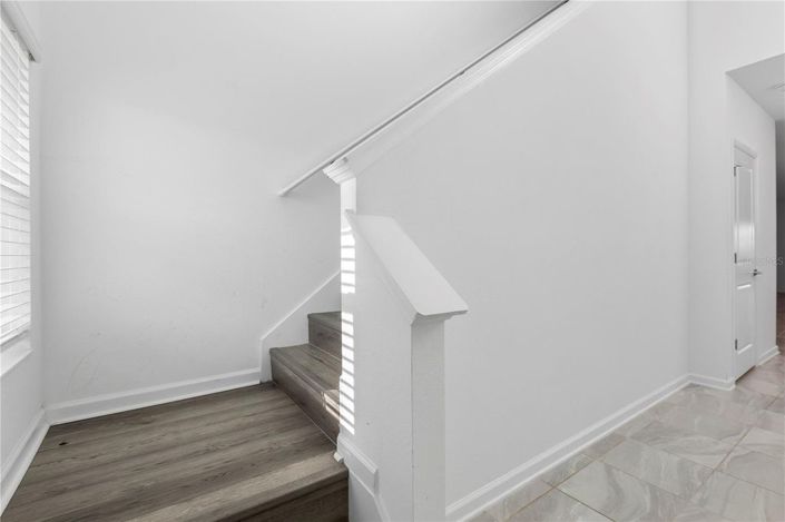 Image No.23-5 Bed House for sale