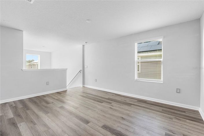 Image No.26-5 Bed House for sale